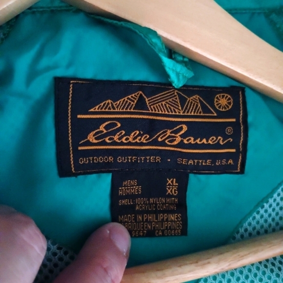 Eddie Bauer Men's Windbreaker Jacket. Size XL - Picture 12 of 13
